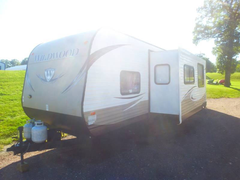 lot 5 image: 2014 Forest River Wildwood RV