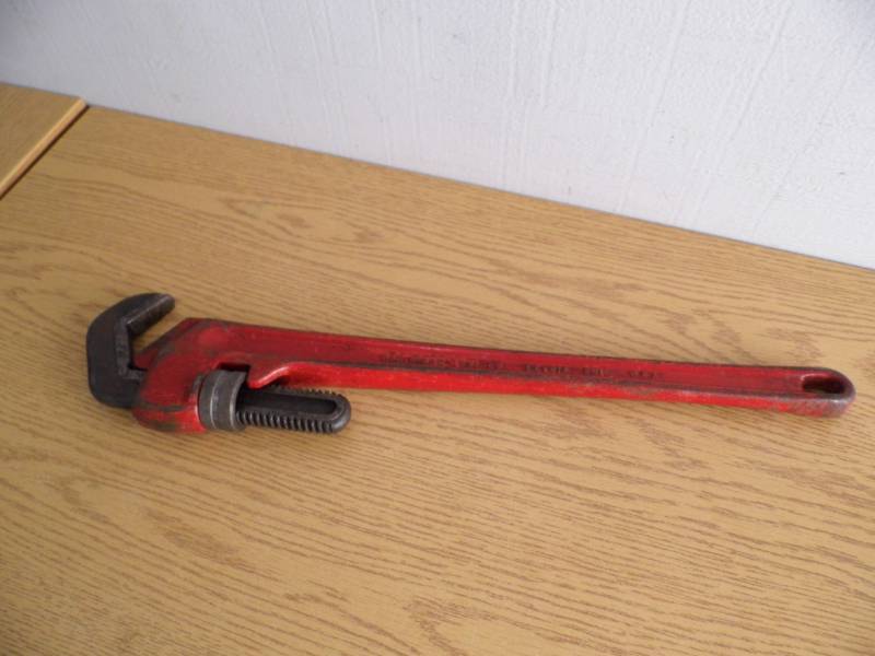 Pipe Wrench
