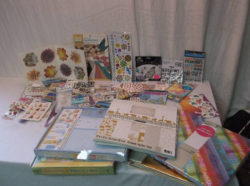 lot 4 image: Scrapbooks