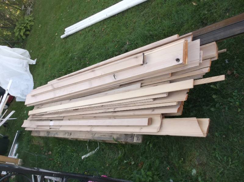 lot 29 image: Trim Boards