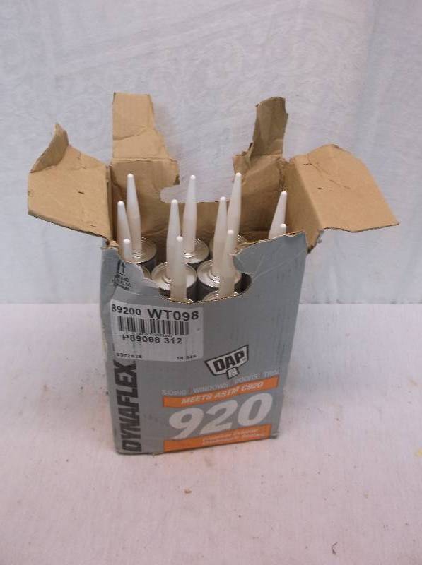 lot 31 image: Caulking
