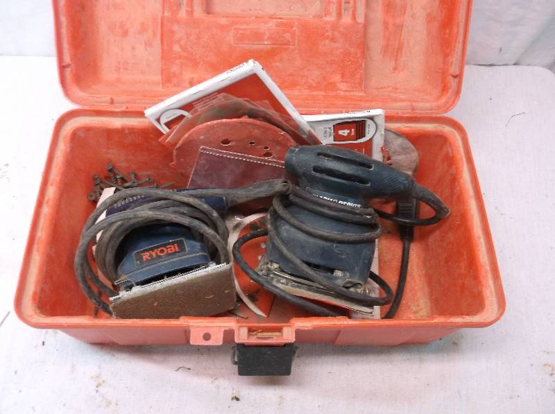 lot 52 image: Toolbox