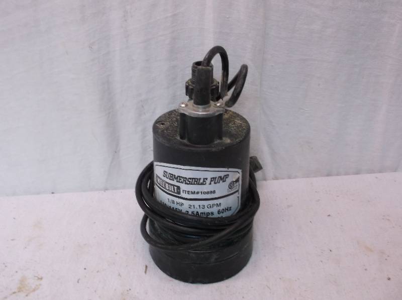 lot 75 image: Pump