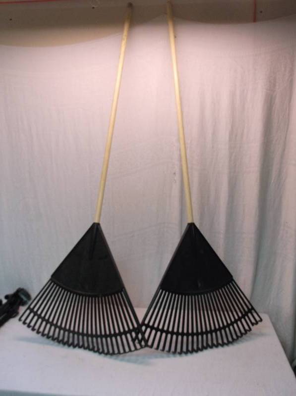 lot 108 image: Tool