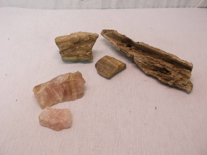 lot 110 image: Collectible