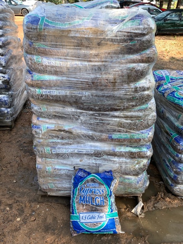 (1) Full Pallet Of Bagged Cypress Mulch