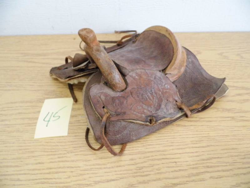 Mini Saddle