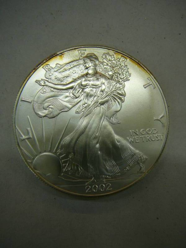 lot 25 image: 2002 1oz Silver American Eagle Coin