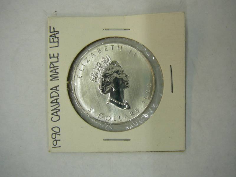 lot 30 image: 1990 1oz Fine Silver Canada Maple Leaf Coin