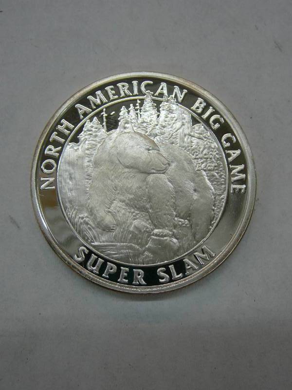 lot 43 image: Black Bear North American Hunting Club Coin