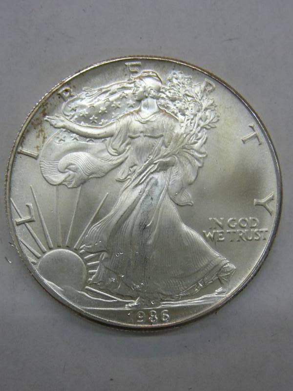 lot 73 image: 1986 Liberty Coin 1oz Fine Silver $1