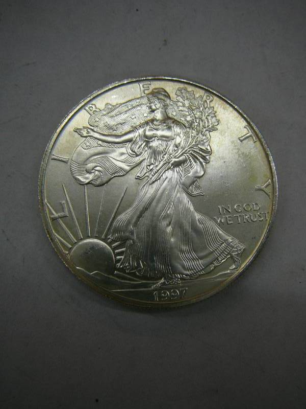 lot 83 image: 1990 Liberty Coin 1oz Fine Silver $1