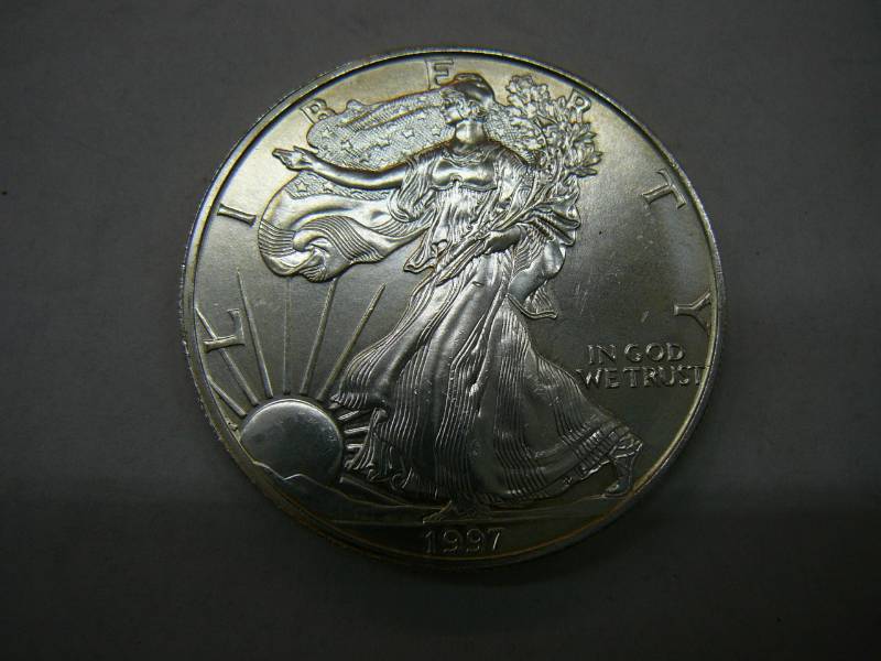lot 84 image: 1997 Liberty Coin 1oz Fine Silver $1