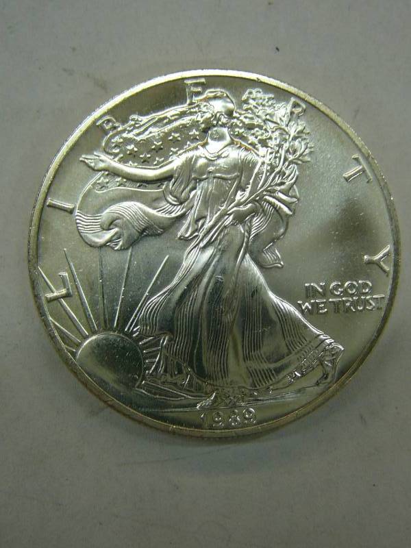 lot 138 image: 1989 Liberty Coin 1oz Fine Silver $1
