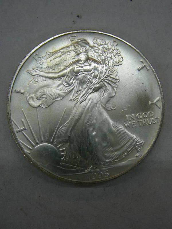 lot 140 image: 1995 Liberty Coin 1oz Fine Silver $1