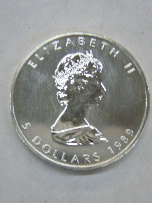 lot 161 image: 1989 Elizabeth ll 5 Dollar .999-1oz Fine Silver