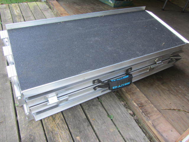 lot 67 image: EZ Access Aluminum Ramp