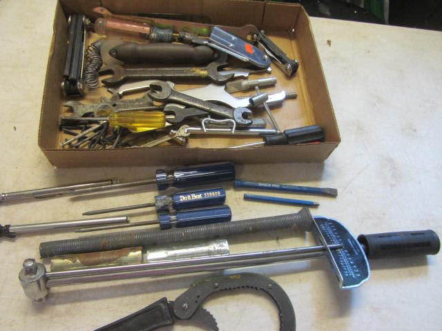 lot 31 image: Mechanics Tools