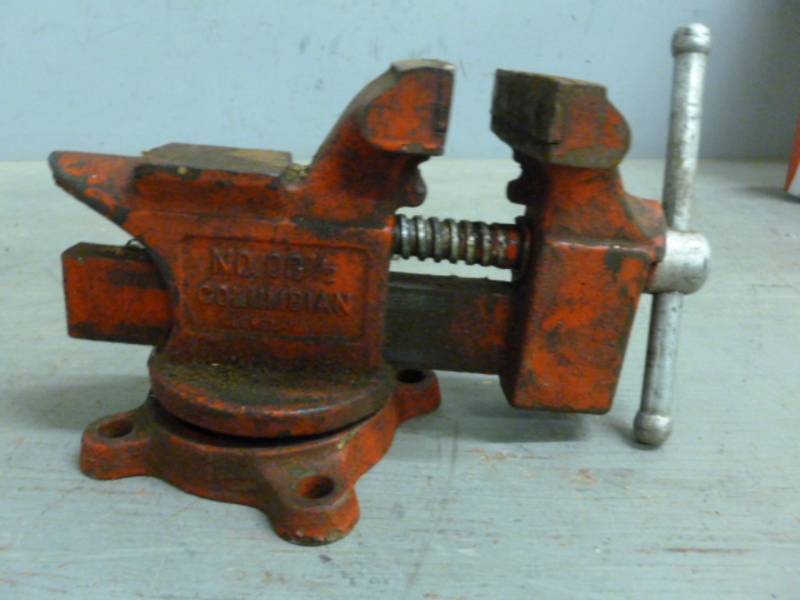 Bench Vise