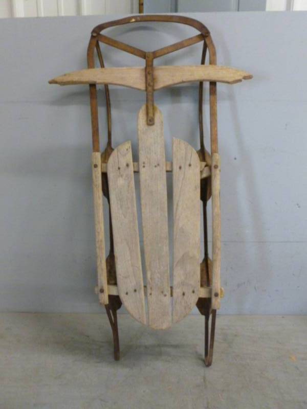 Vintage Runner Sled