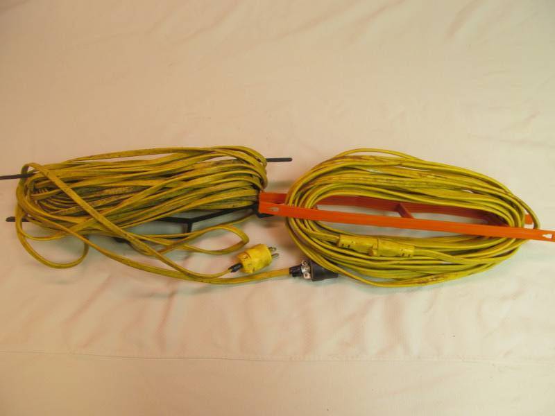 Outdoor extension cords