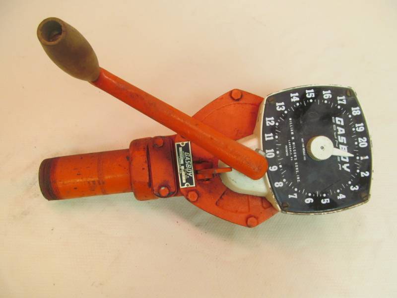 Fuel barrel pump
