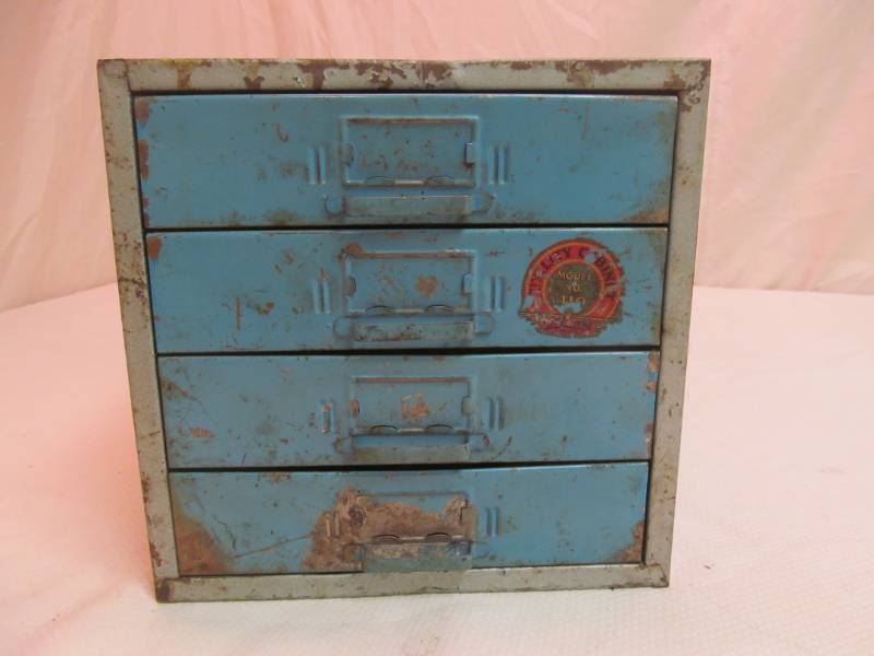 Metal small parts organizer w hardware