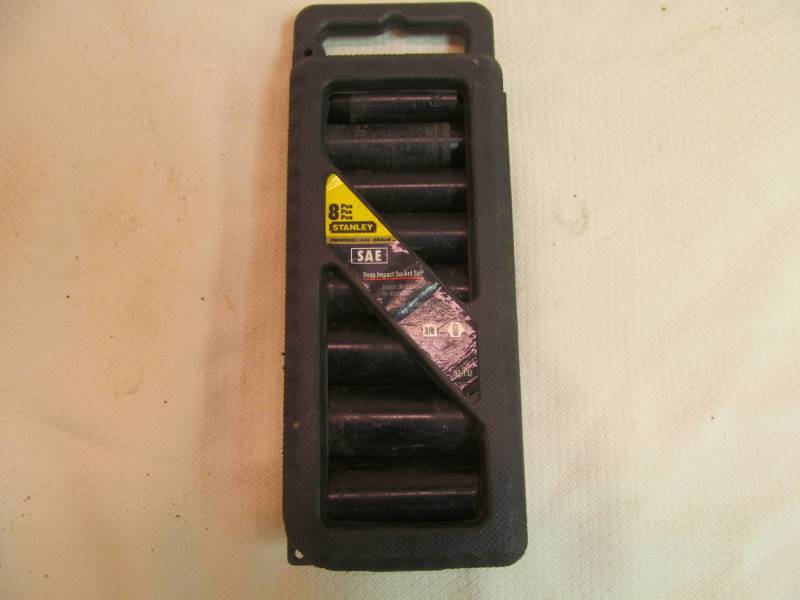 Impact socket set