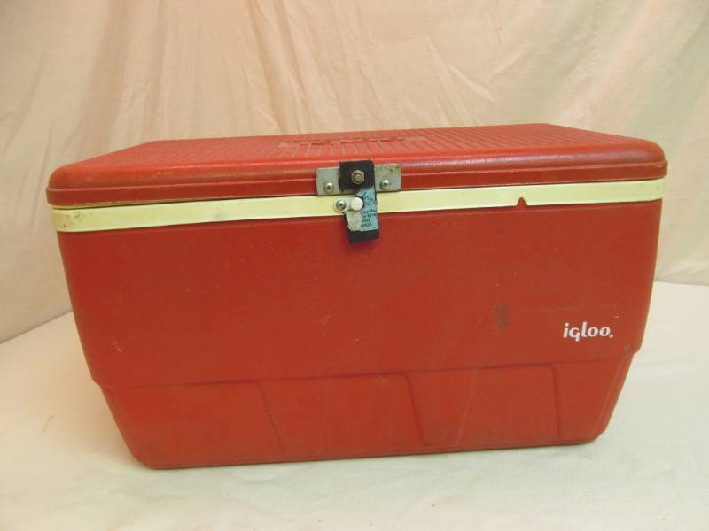Igloo cooler