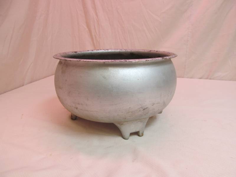 Vintage separator bowl