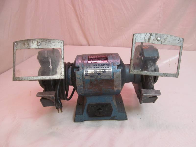 Bench grinder