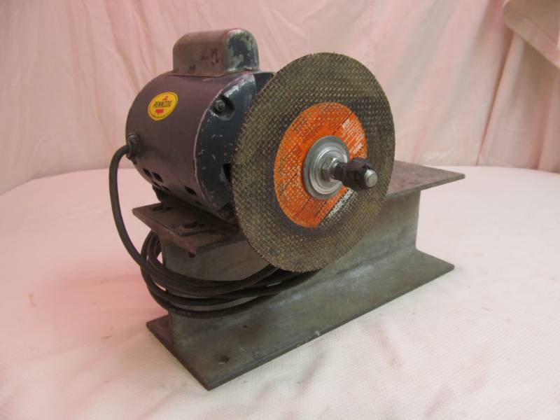 Bench grinder w iron mount