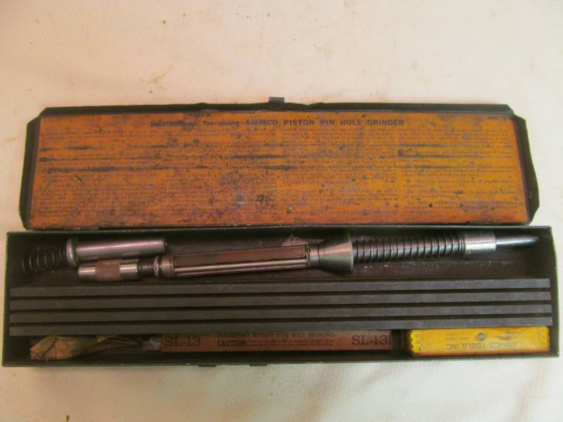 Piston pin hole grinder