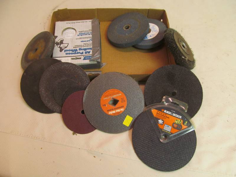 Cutting discs, grinder stones, wire brush