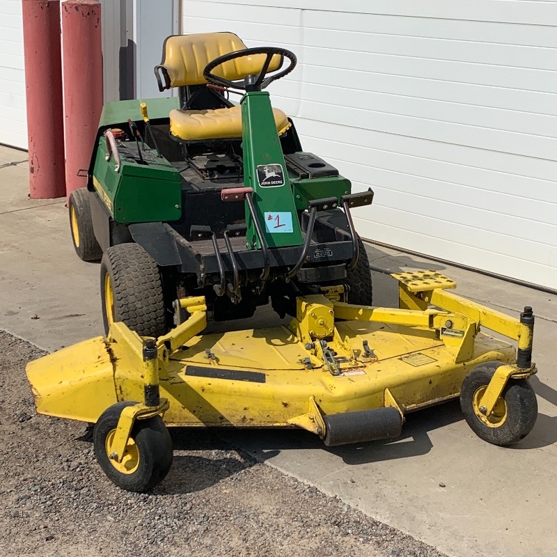 John Deere F915 Diesel Lawn Mower