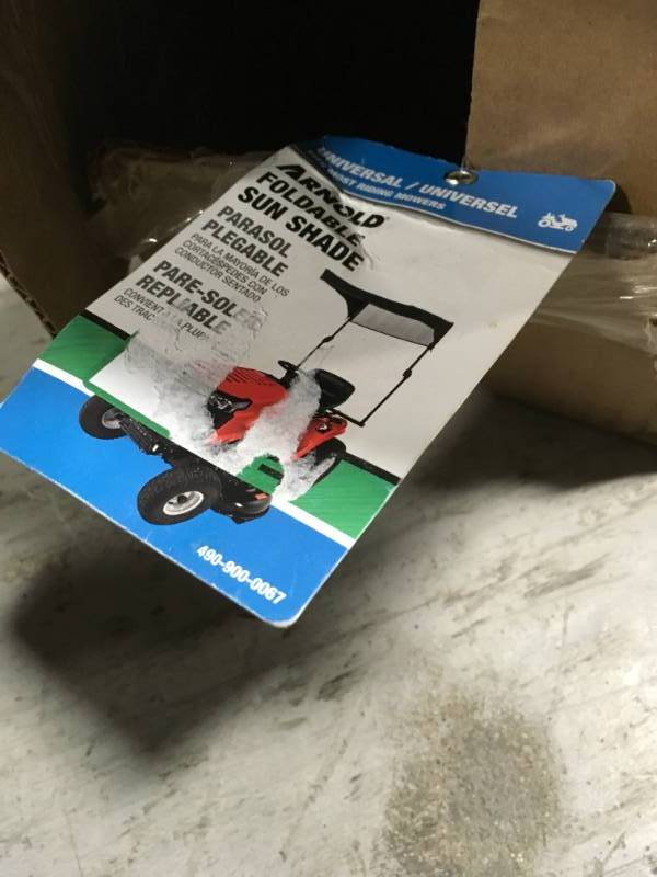lot 7 image: Arnold Collapsible Sun Shade for Riding Mowers 2010 and After  in good condition