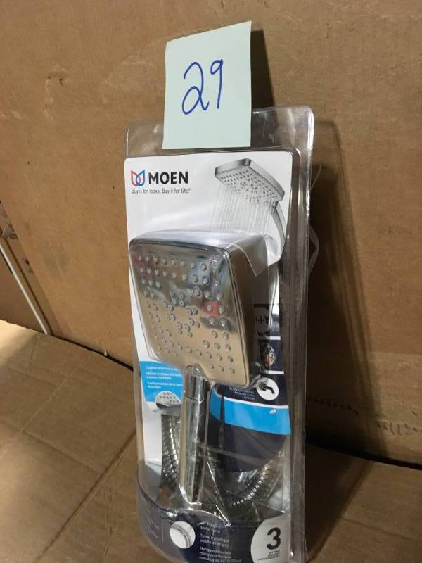 lot 29 image: MOEN Genta 3-Spray Handheld Showerhead in Chrome  in good condition