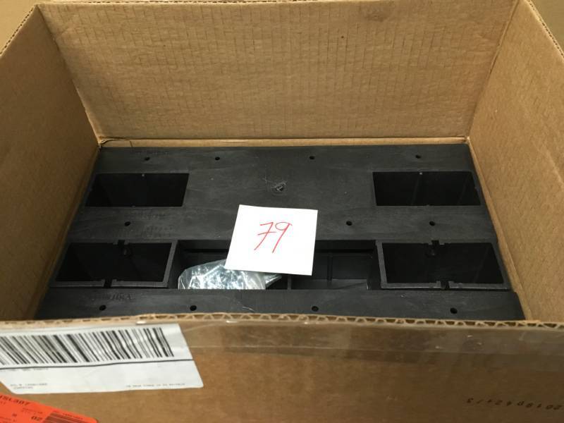 lot 79 image: 2 x 4 Basics ShelfLink Kit in Black (6-Pack)  in good condition