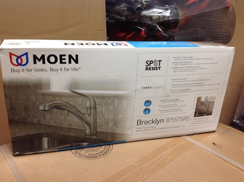 lot 106 image: MOEN Brecklyn Single-Handle Pull-Out Sprayer Kitchen Faucet with Power Clean in Spot Resist Stainless in good conditions