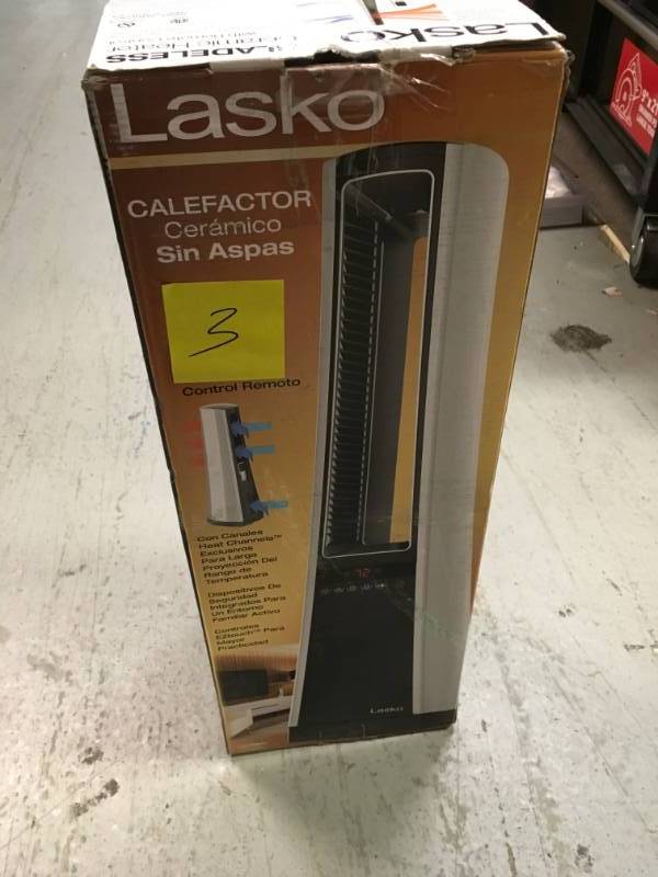 lot 3 image: Lasko Bladeless Ceramic Heater in good condition