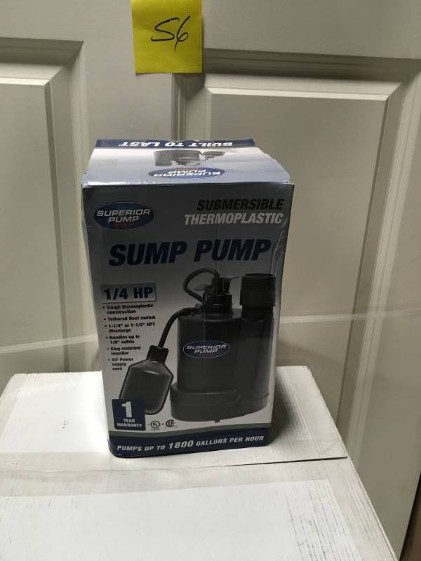 lot 56 image: 14 HP Submersible Thermoplastic Sump Pump in good condition