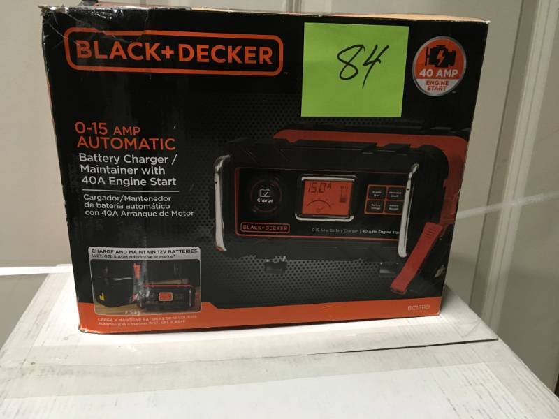 lot 84 image: BLACKDECKER 15 Amp Battery Charger with 40 Amp Engine Start in good condition