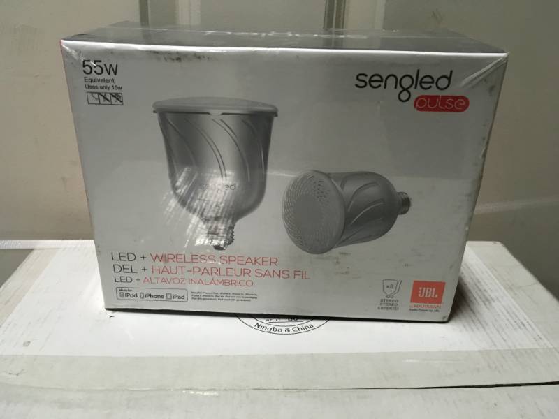 lot 12 image: Sengled Pulse LED Smart Bulb with JBL Bluetooth Speaker  in good condition