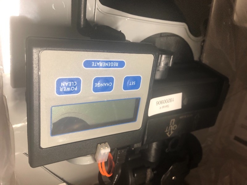 lot 108 image: Waterboss 36,400-Grain Water Softener System broken screen on control board this unit was not used retails for $459