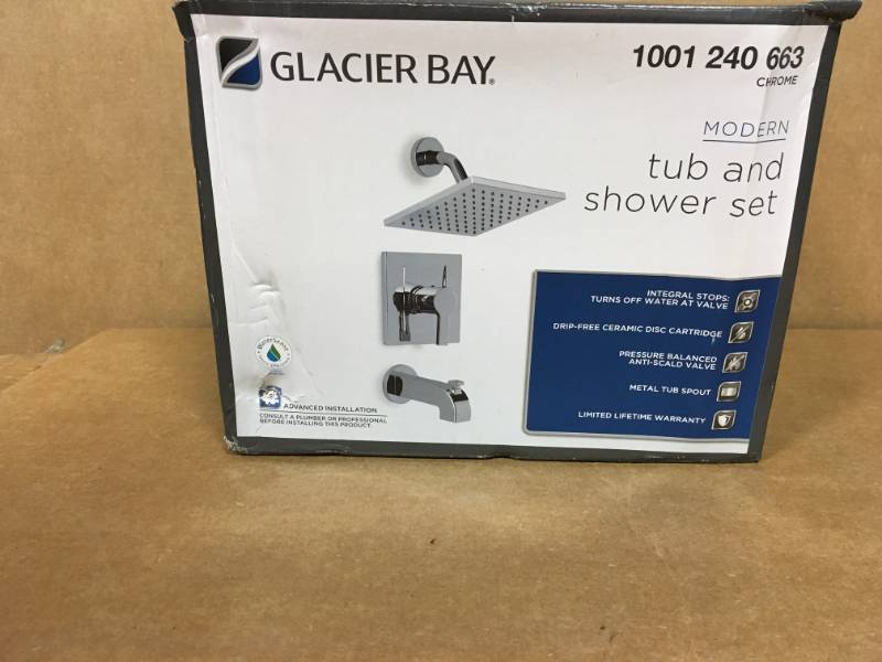 lot 28 image: Glacier Bay Modern Single-Handle 1-Spray Tub and Shower Faucet in Chrome good condition