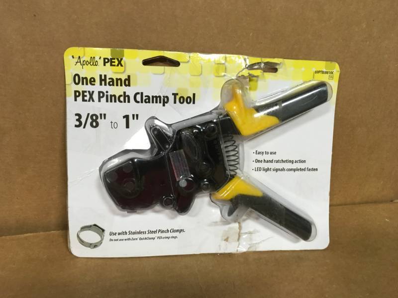 lot 29 image: Apollo 38 in. to 1 in. 1-Hand PEX Pinch Clamp Tool in good condition