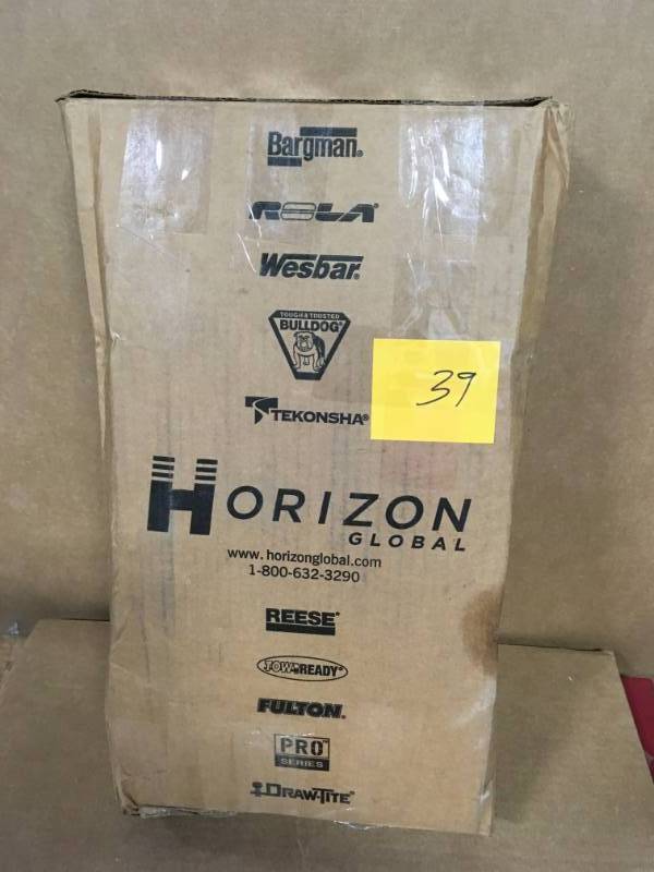 lot 39 image: Highland Waterproof Rooftop Cargo Bag with Storage Bag 10 cu. ft. not used