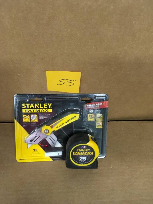 lot 55 image: Stanley Fatmax 25 ft. Tape Measure with Bonus Fixed Blade Folding Knife in good condition