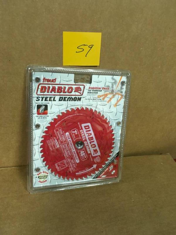 lot 59 image: Circular Saw Blades Diablo Saw Blades Steel Demon 7 in. x 48 Tooth 20mm Arbor F in good condition