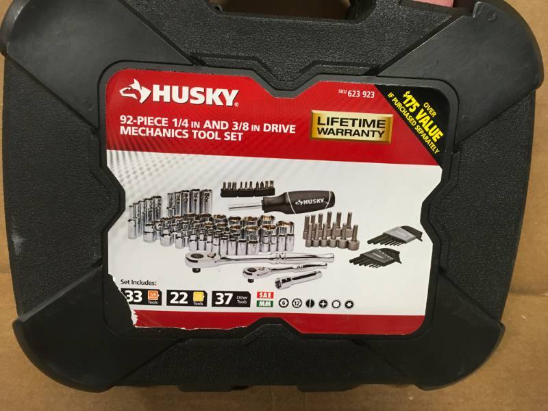 lot 67 image: Husky Mechanics Tool Set (92-Piece) in good condition